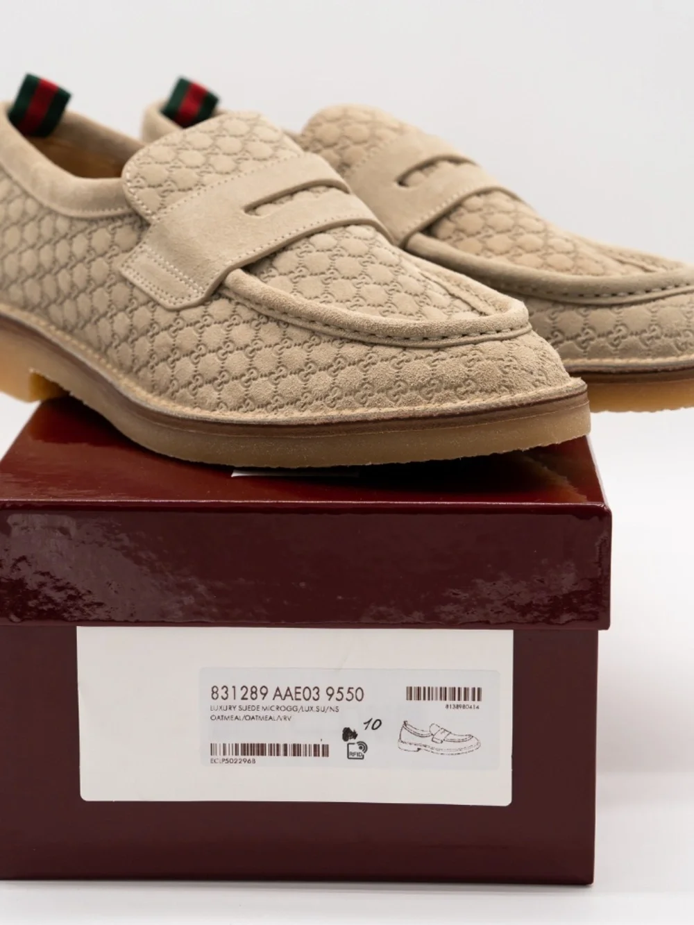Gucci size labeled